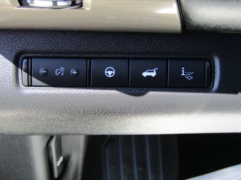 Used 2025 Nissan Pathfinder Platinum w/ Cargo Package AWD/4WD image 20
