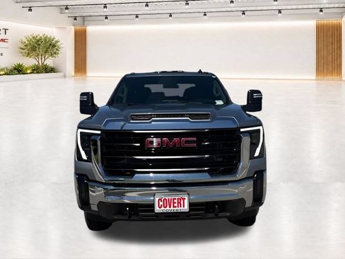 New 2026 GMC Sierra 3500 Pro w/ Convenience Package AWD/4WD image 3