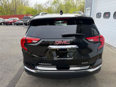 Used 2018 GMC Terrain SLT w/ Infotainment Package II AWD/4WD image 5