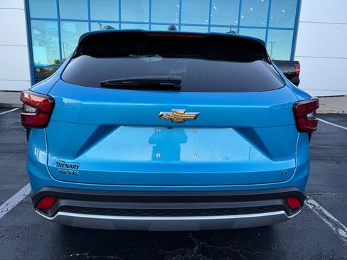 New 2026 Chevrolet Trax LT image 4