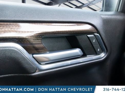 Used 2023 Chevrolet Silverado 1500 RST w/ Redline Edition AWD/4WD image 12