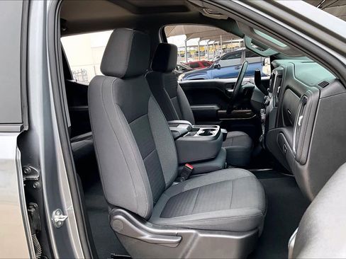 Used 2021 Chevrolet Silverado 1500 RST w/ LPO, Dark Essentials Package image 9