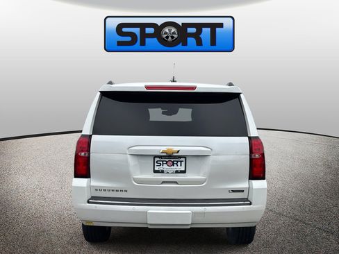 Used 2018 Chevrolet Suburban Premier image 25