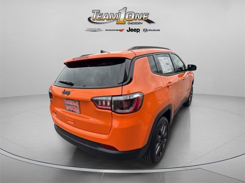 New 2026 Jeep Compass Latitude image 8