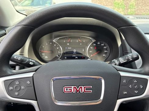 Used 2023 GMC Terrain SLE w/ Driver Convenience Package AWD/4WD image 21