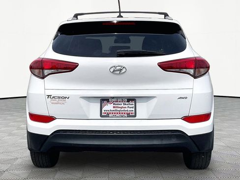 Used 2017 Hyundai Tucson SE AWD/4WD image 4