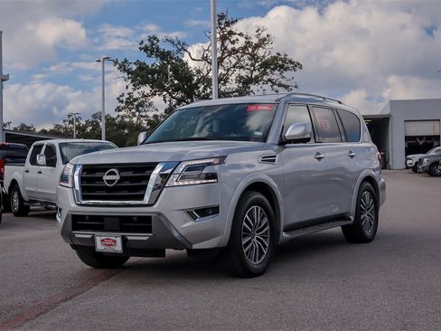 Certified 2024 Nissan Armada SL w/ Captain's Chairs Package image 7