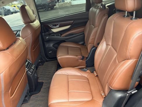Used 2019 Subaru Ascent Touring w/ Popular Package #2 AWD/4WD image 17
