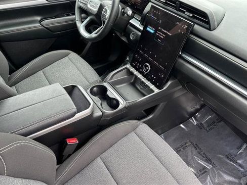 New 2025 GMC Terrain Elevation w/ Black Edition image 17