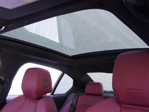 Used 2024 BMW i5 M60 w/ Premium Package AWD/4WD image 14
