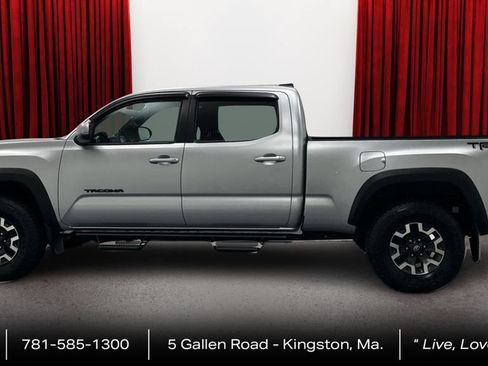 Certified 2023 Toyota Tacoma TRD Off-Road w/ Technology Package AWD/4WD image 8