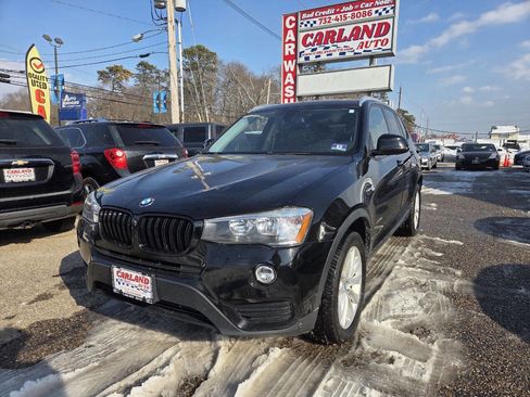Used 2017 BMW X3 xDrive28i image 3