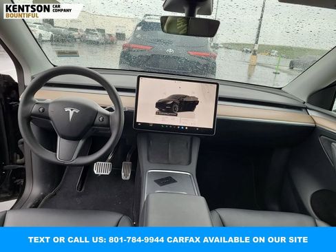Used 2023 Tesla Model Y Long Range image 9