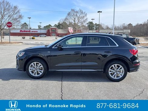 Used 2024 Audi Q3 2.0T Premium image 3