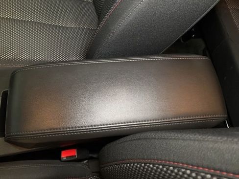 Used 2017 GMC Terrain SLE image 22