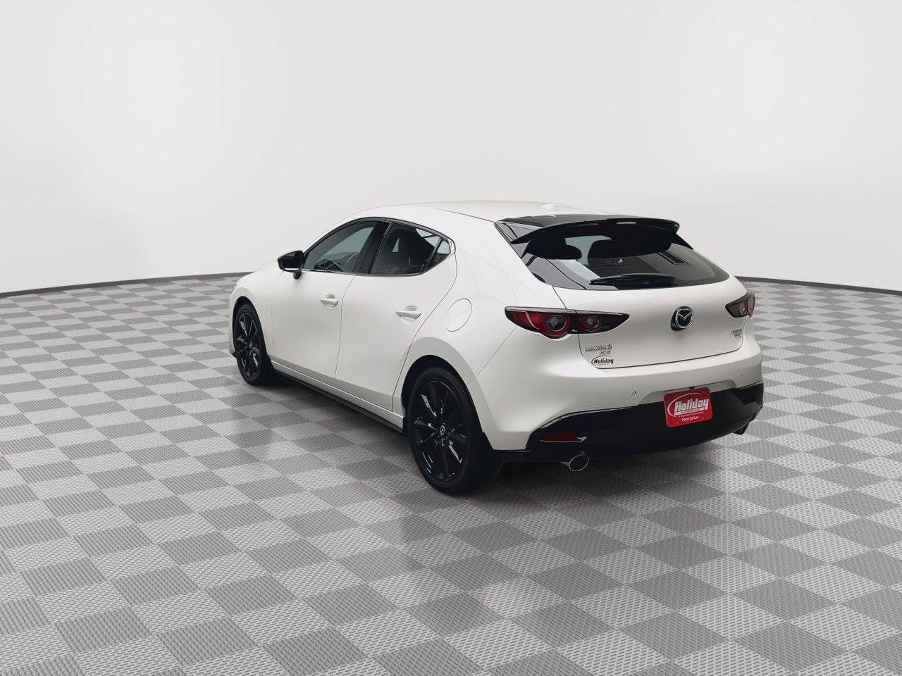 Certified 2025 MAZDA MAZDA3 Hatchback w/Premium Plus Pkg AWD/4WD image 36