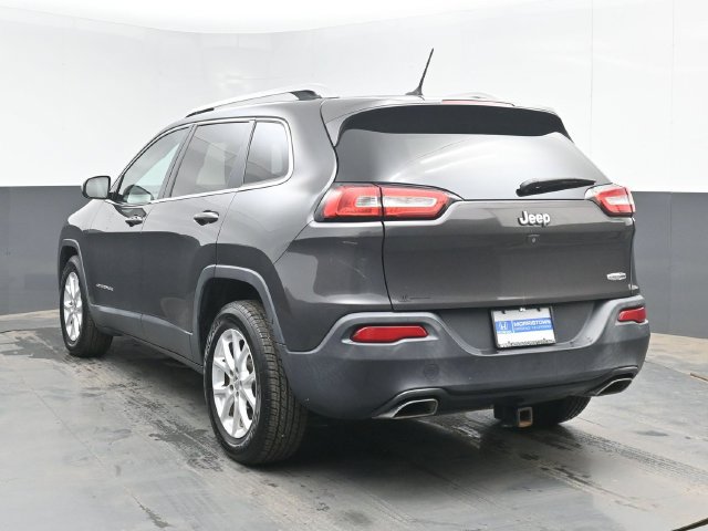 Used 2015 Jeep Cherokee Latitude w/ Comfort/Convenience Group FWD image 7