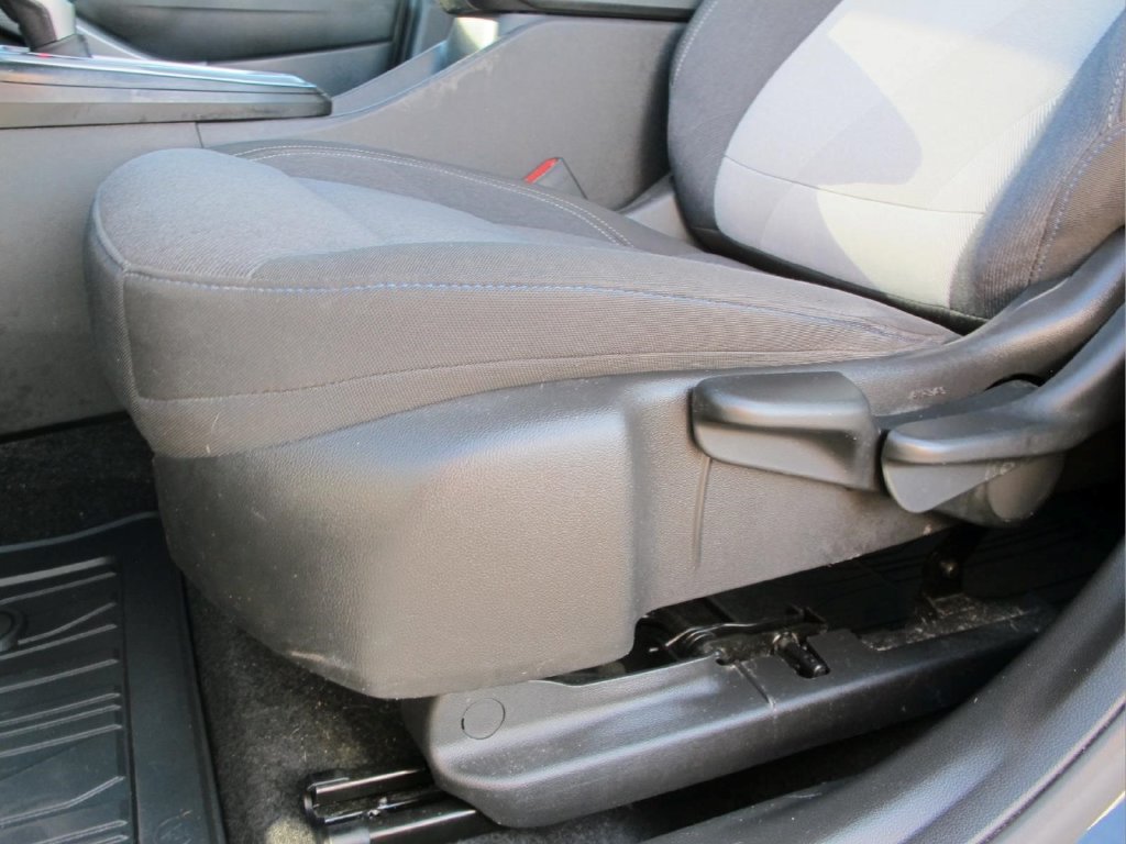 Used 2024 Chevrolet Trax LS w/ Driver Confidence Package FWD image 11
