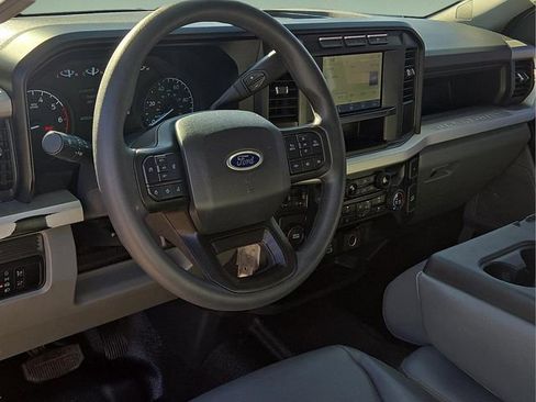 Used 2023 Ford F250 XL w/ XL Chrome Package image 20