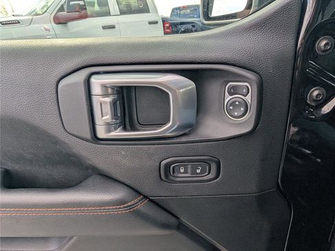 Used 2022 Jeep Gladiator Mojave w/ LED Lighting Group image 20