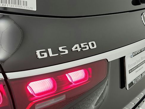 New 2026 Mercedes-Benz GLS 450 4MATIC image 17