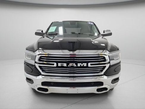 Used 2020 RAM 1500 Laramie AWD/4WD image 2