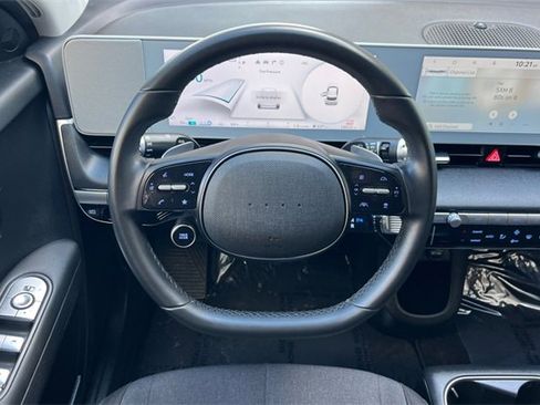 Certified 2024 Hyundai Ioniq 5 SE image 19