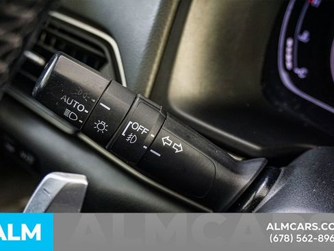 Used 2018 Honda Accord Sport image 25