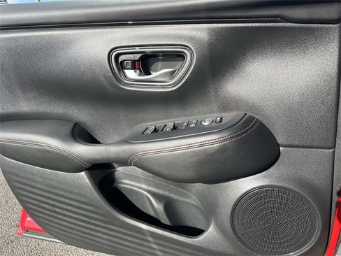 Used 2025 Honda HR-V Sport image 23