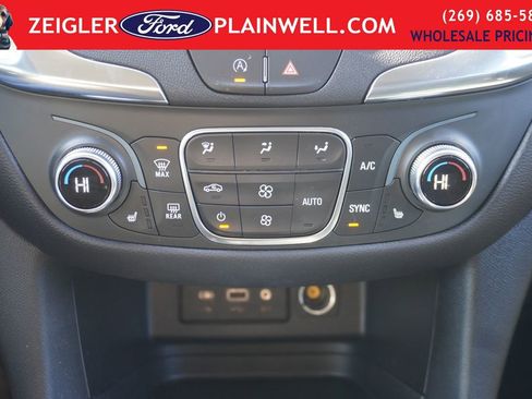 Used 2024 Chevrolet Equinox LT w/ LPO, Floor Liner Package image 21