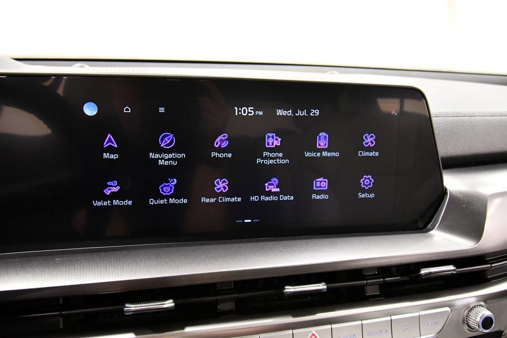 Certified 2024 Kia Telluride S w/ S Sunroof Package AWD/4WD image 24