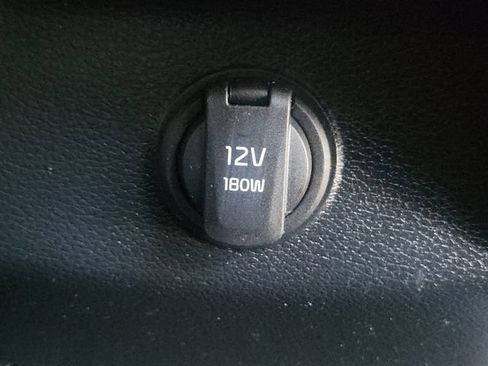Used 2022 Kia Telluride S FWD image 27