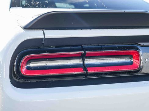 Used 2021 Dodge Challenger R/T Scat Pack w/ Dynamics Package image 7