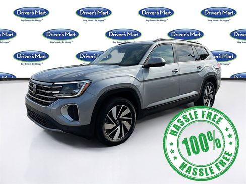Used 2025 Volkswagen Atlas SE FWD image 3