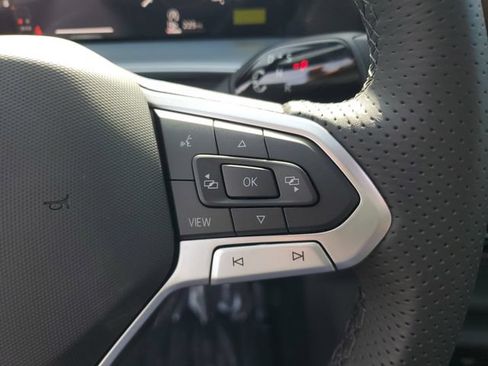 New 2026 Volkswagen Tiguan SE R-Line FWD image 22