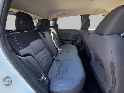New 2026 Nissan Kicks SV w/ Cold Weather Package FWD image 8
