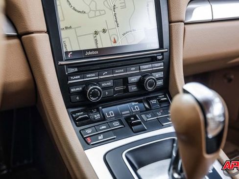 Used 2014 Porsche Cayman image 14