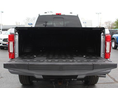 Used 2021 Ford F250 Platinum image 26