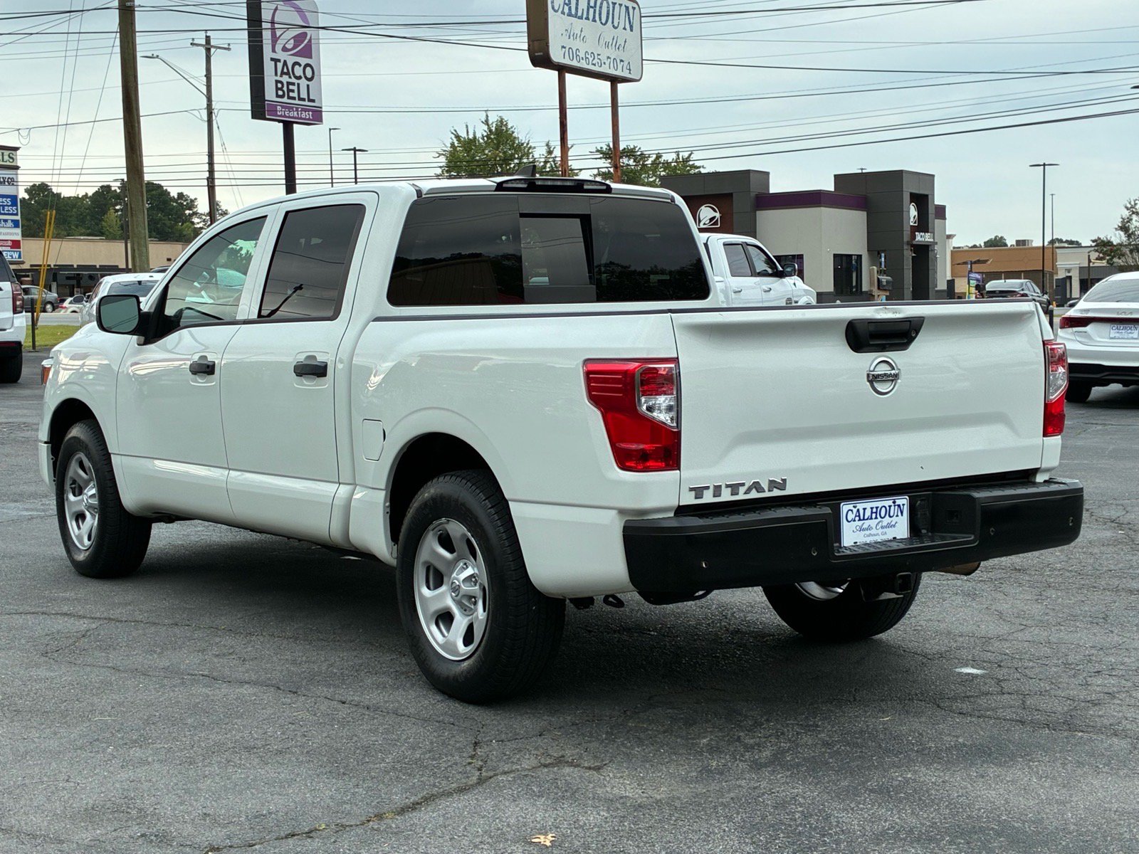 Used 2022 Nissan Titan S w/ S Utility Package RWD image 3
