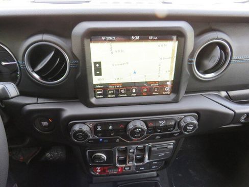 New 2023 Jeep Wrangler Rubicon w/ Steel Bumper Group image 20