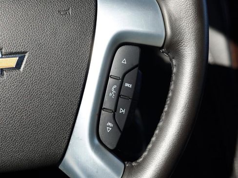 Used 2016 Chevrolet Traverse LT image 20