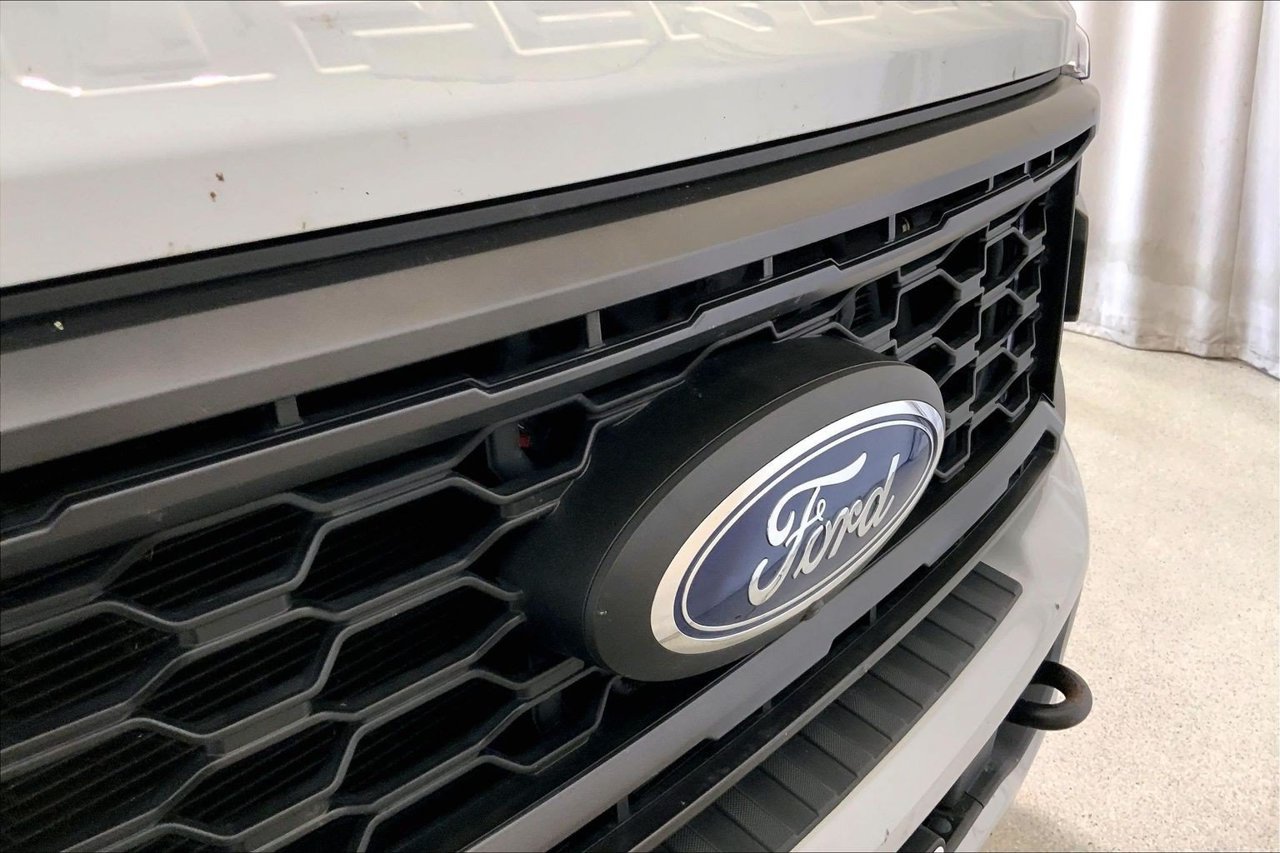 Used 2025 Ford F350 XL w/ STX Appearance Package AWD/4WD image 7