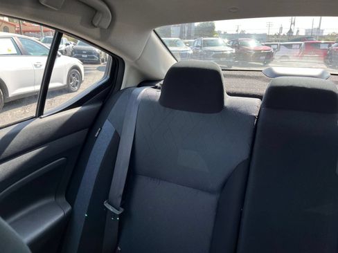 Used 2025 Nissan Versa SV FWD image 39
