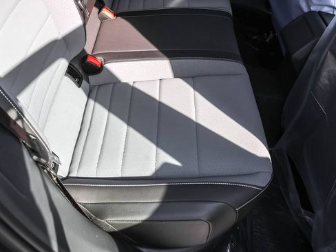 New 2026 Volkswagen Jetta SE FWD image 42