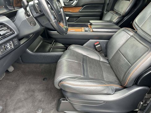 Certified 2022 Lincoln Navigator Black Label AWD/4WD image 22