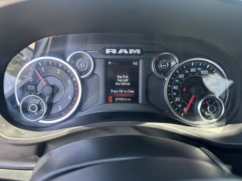 Used 2023 RAM 2500 Big Horn w/ Level 1 Equipment Group AWD/4WD image 26