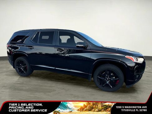 Certified 2020 Chevrolet Traverse Premier w/ Redline Edition FWD image 7