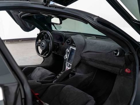 Used 2019 McLaren 720S Performance image 23