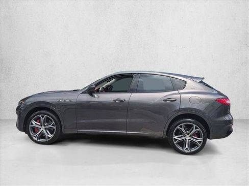 Used 2019 Maserati Levante GTS AWD/4WD image 9