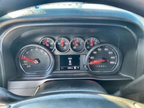 Used 2021 Chevrolet Silverado 1500 Custom image 12